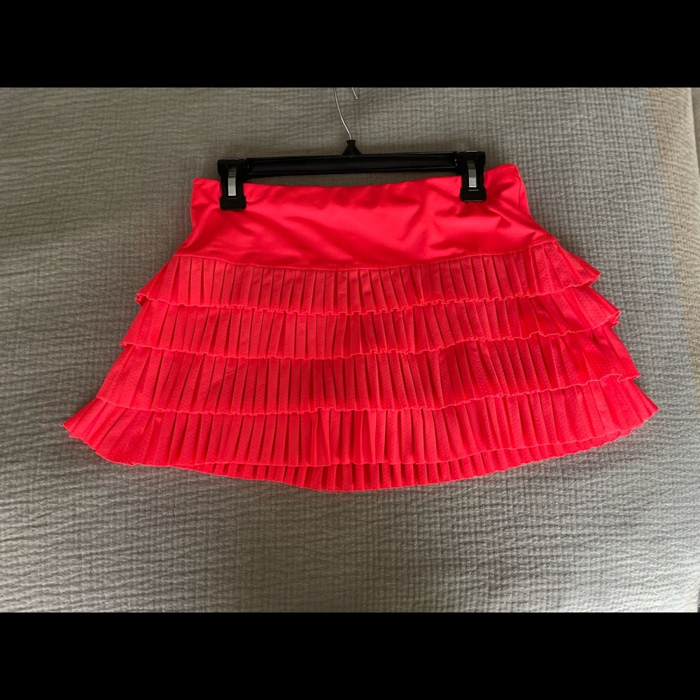 Lucky in love tennis skirt size M